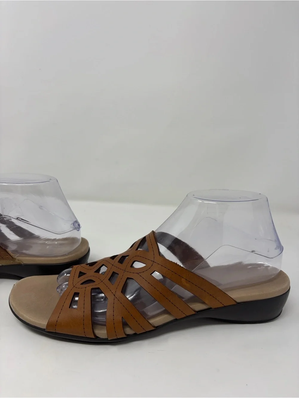 Munro Brown Cutout Slide Sandals Size 10 Excellent Condition